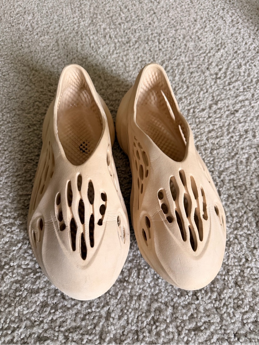 Yeezy Men’s Slip-On Foam Clog in Beige